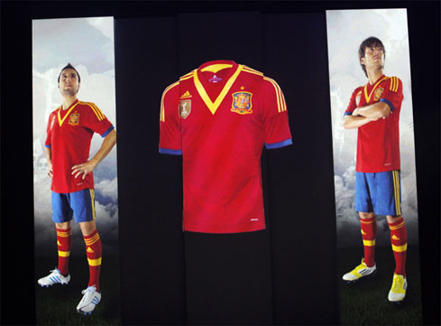 Ny Spanien hjemme trøje 2013