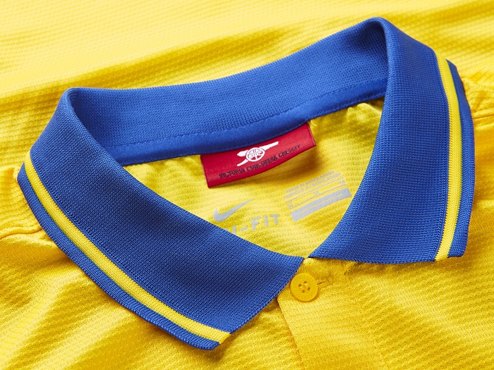 Arsenal away jersey 13-14 high collar