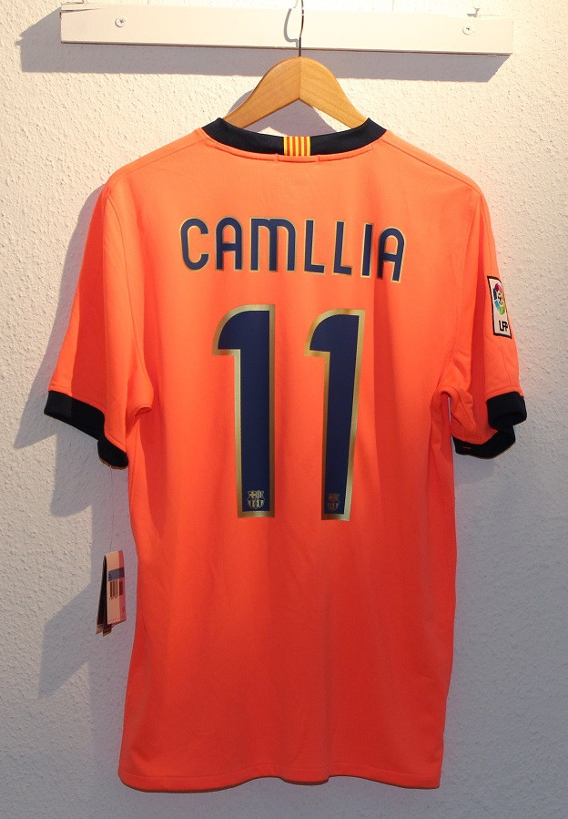 FC Barcelona third jersey 2010/11 - Camilla 11