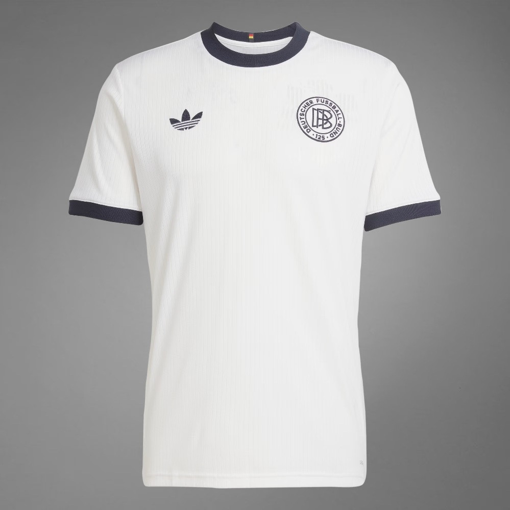Germany away jersey 2020/22