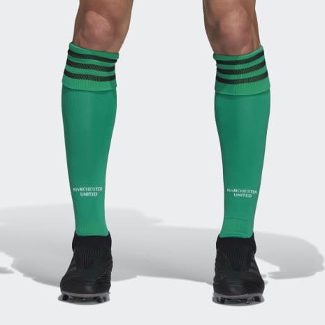 Man Utd goalie socks