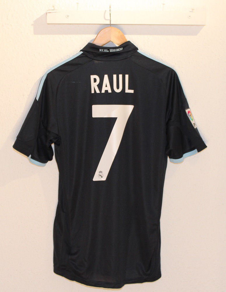 Real Madrid away jersey Raul 7