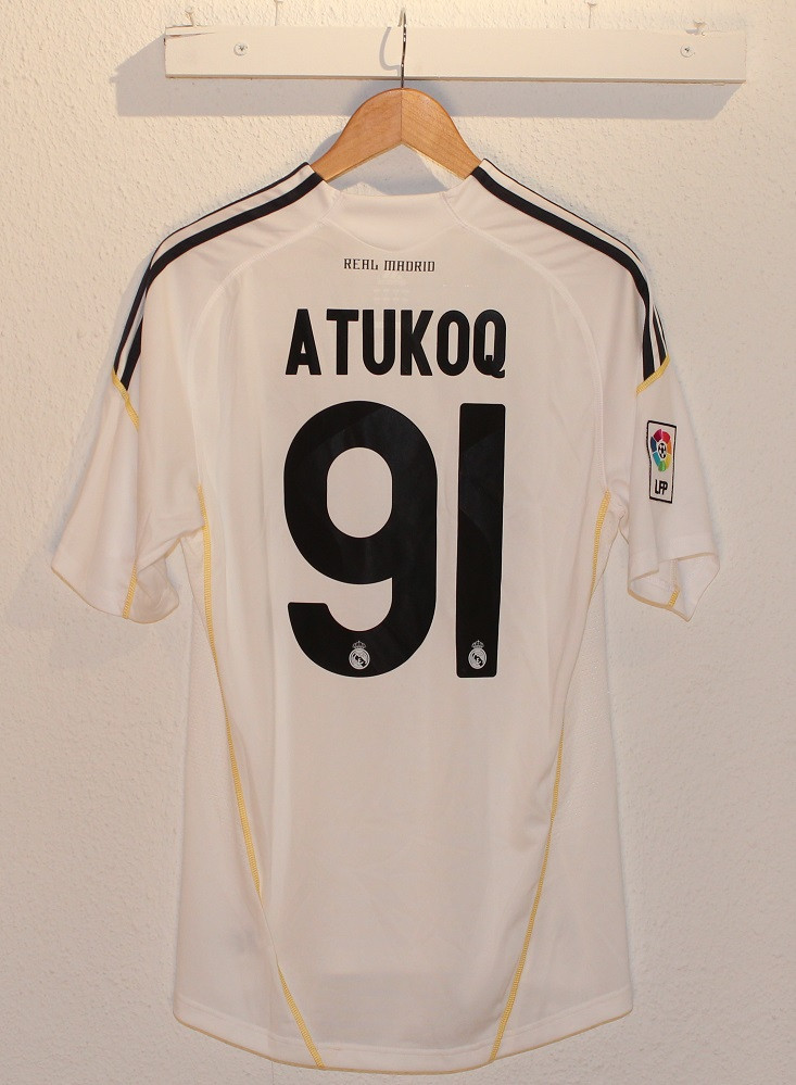 Real Madrid home kit 09/10 - Atukoq 91