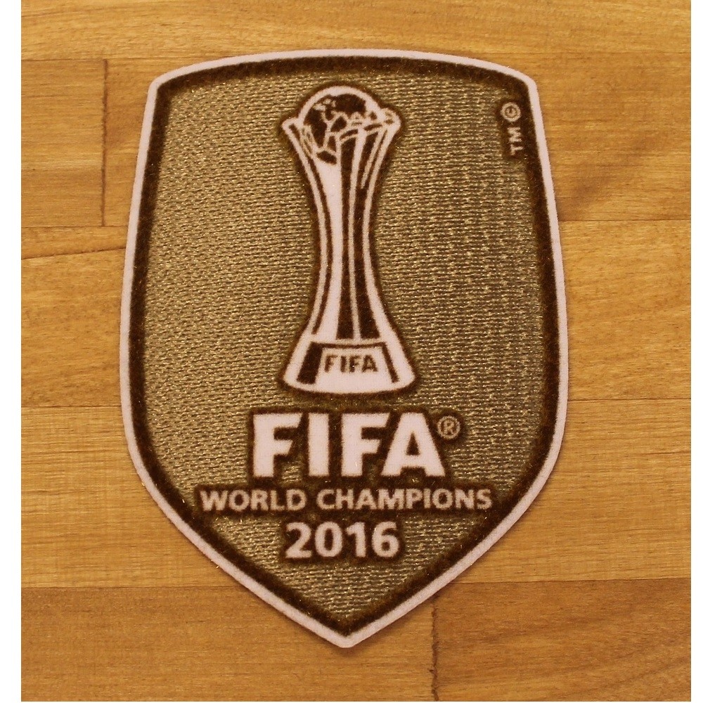 FIFA CWC Champs 2016 Badge - adult