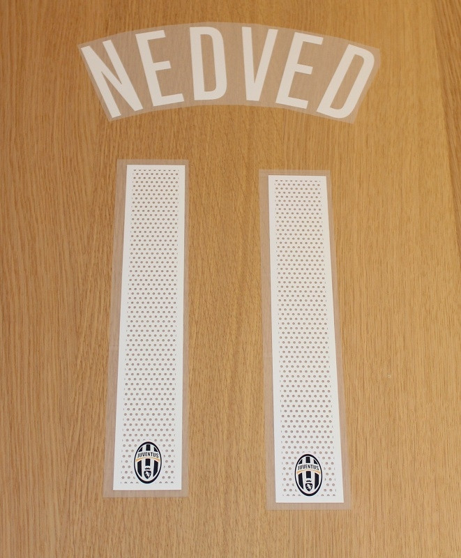 Juventus away printing 04/05 - NEDVED 11