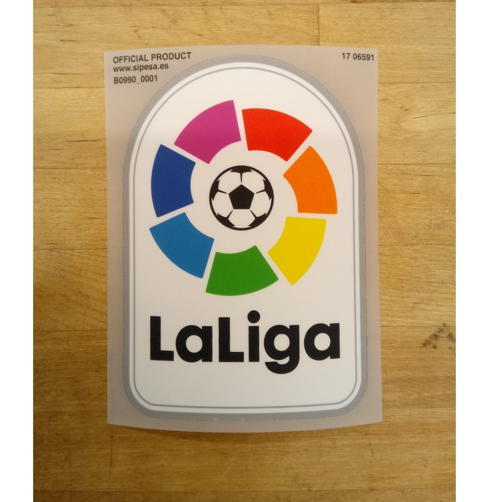 La Liga badge player's size