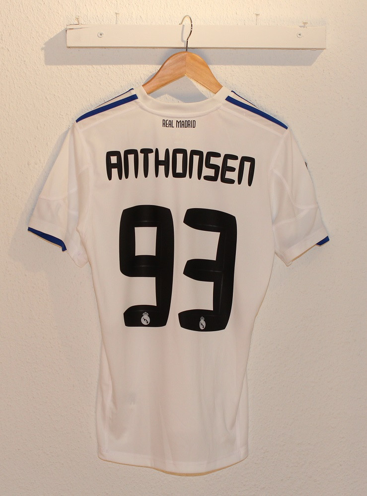 Real Madrid home jersey Anthonsen 93