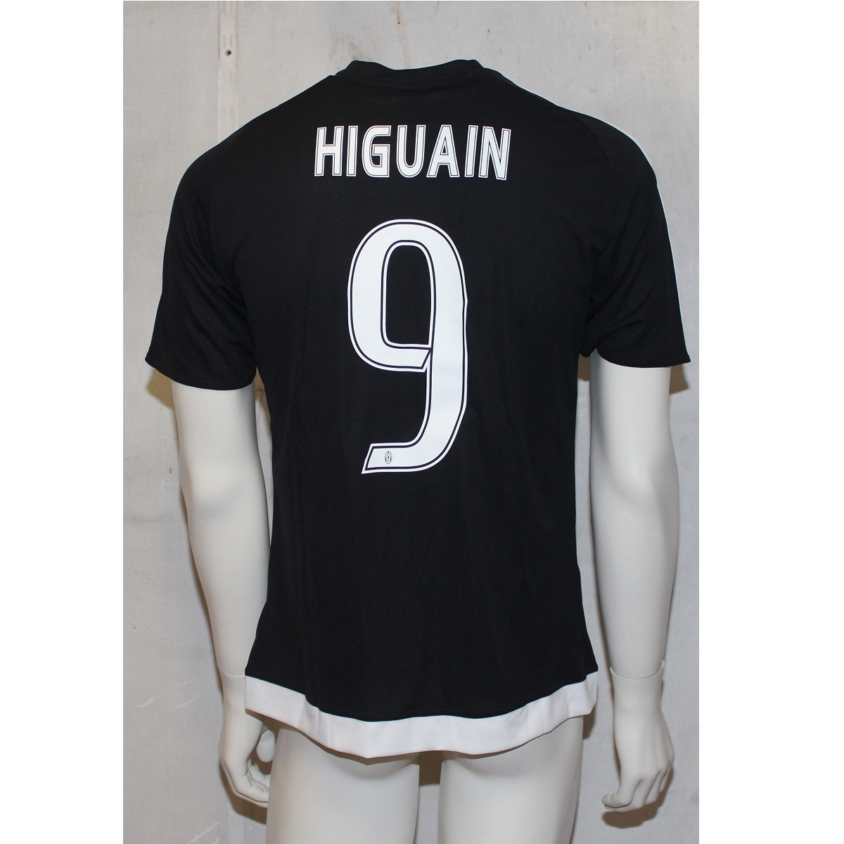 Pipita Higuain 9