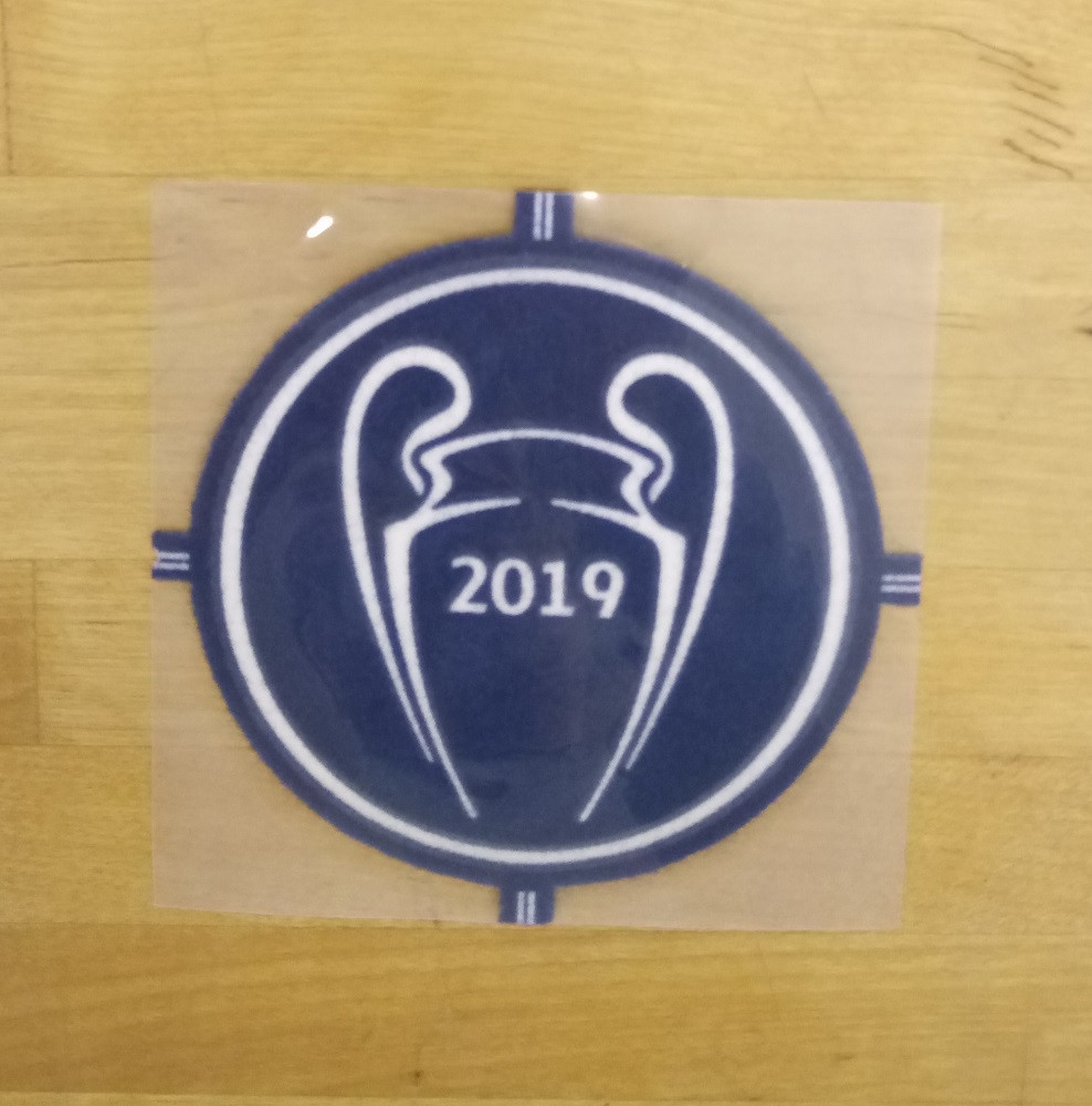 UEFA StarBall UCL Winners 2019 Sleeve Badge - adult