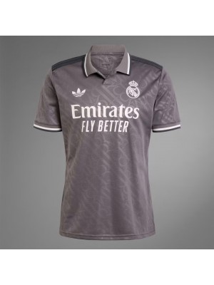 Real Madrid home jersey L/S 2017/18 - WCC
