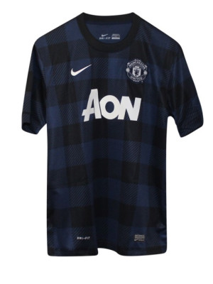 United away shirt 13/14