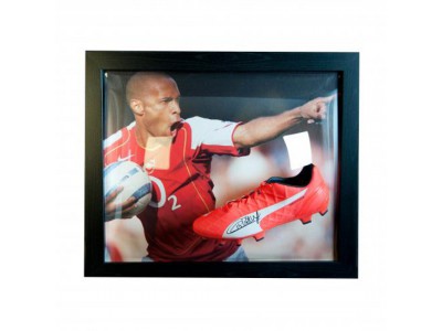 Arsenal FC Henry Signed Boot (Framed)