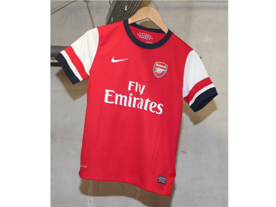 Arsenal home jersey 12/13 boys Error