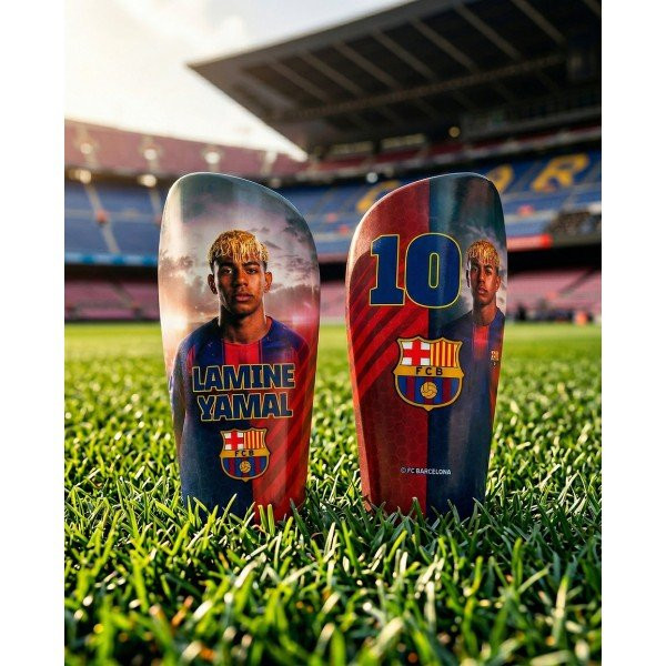 FC Barcelona Lamine Yamal shin guards on the pitch