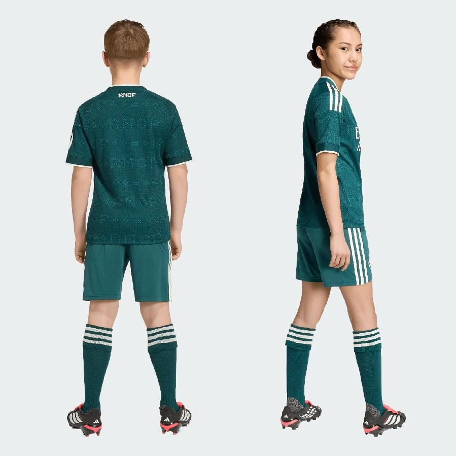 Real Madrid home jersey L/S 2017/18 - WCC