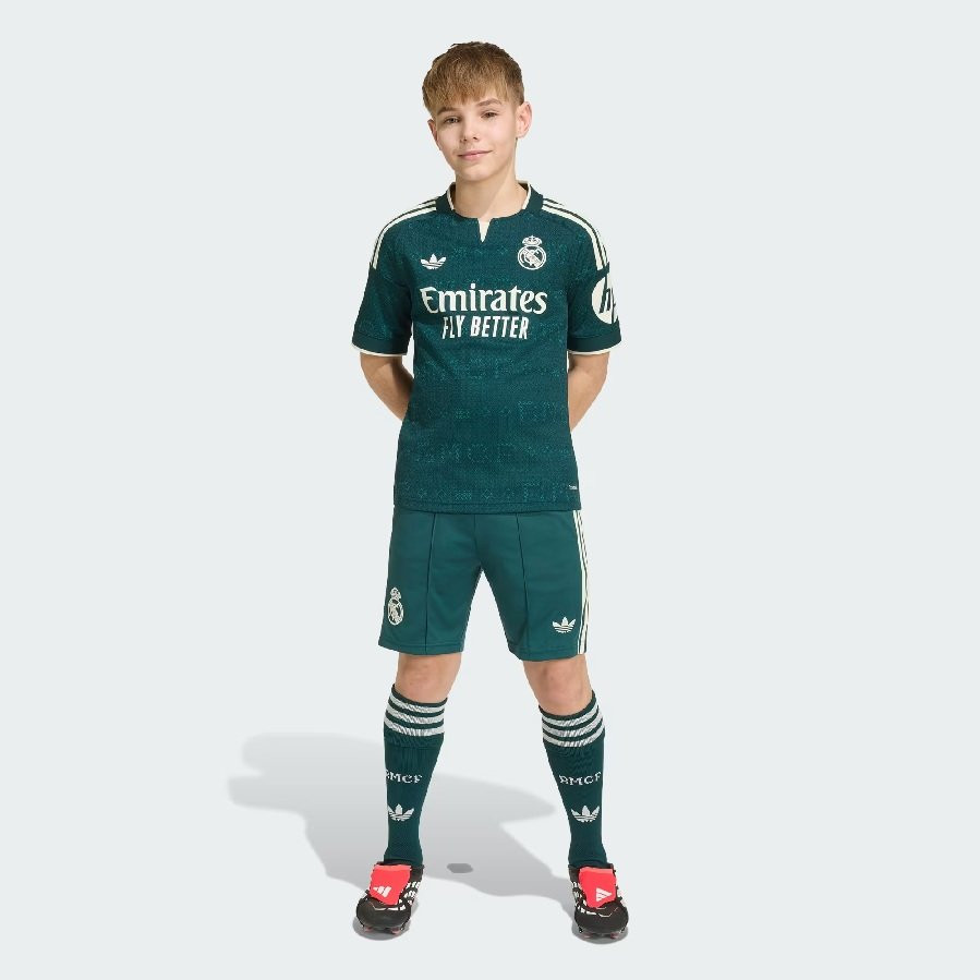 Real Madrid home jersey L/S 2017/18 - WCC