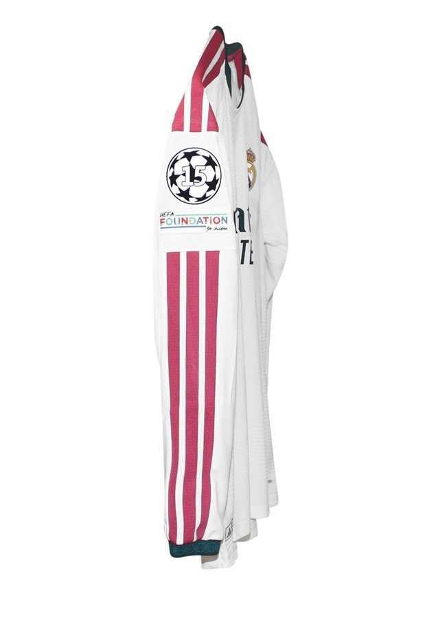 Real Madrid home jersey L/S 2017/18 - WCC