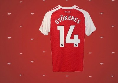 Gyökeres 14 - Arsenal hjemme trøje